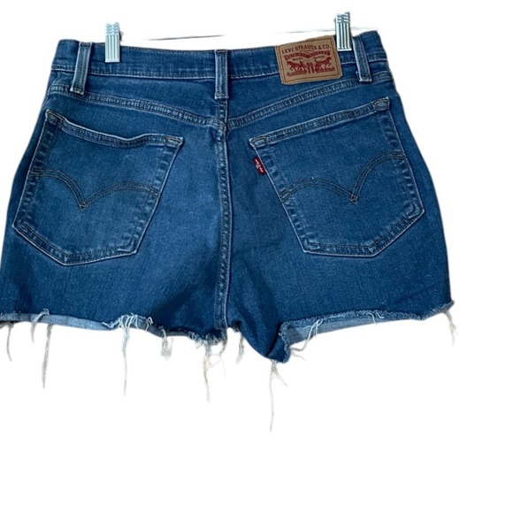 Levi’s High Rise Distressed Raw Hem Shorts - Picture 3 of 5